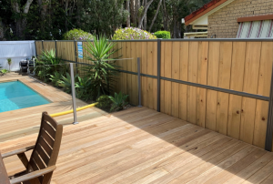 Modular fencing