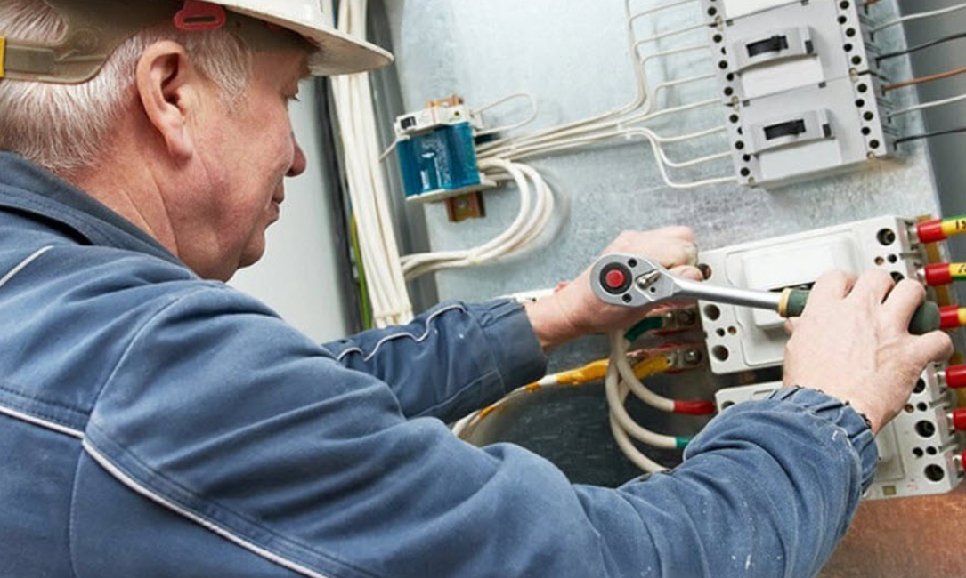 Commercial electrical contractors