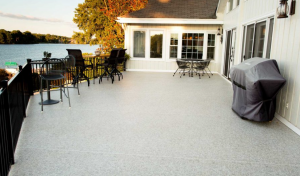 Vinyl sundeck in Vancouver