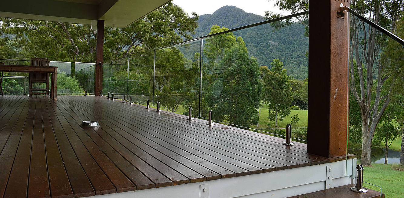 frameless glass balustrade in Brisbane